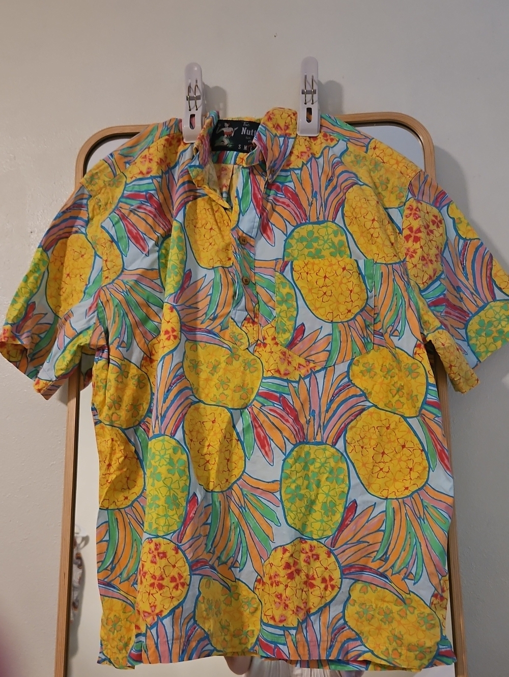 The Nutter By Chubbies Vibrant Yellow Pineapple Print Men's Shirt L